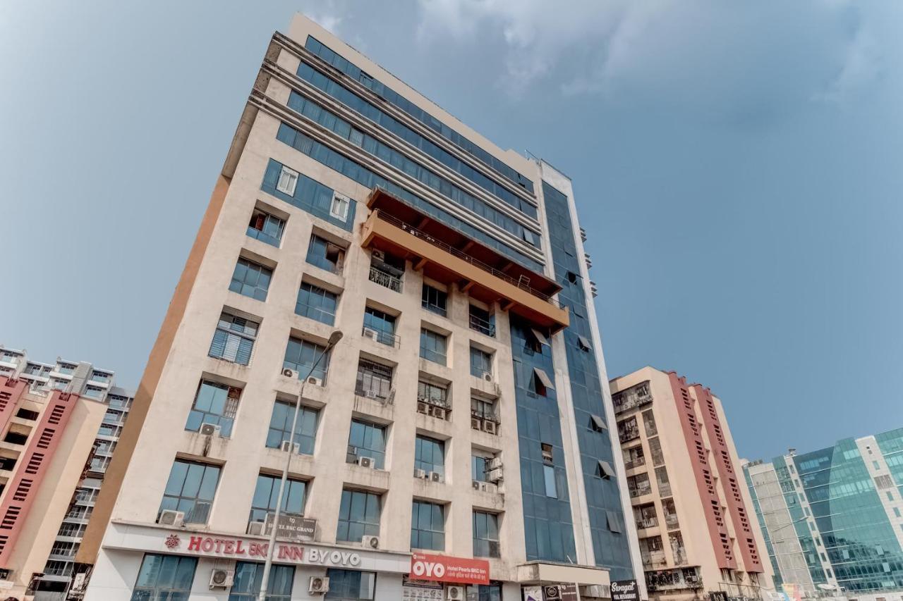 Hotel Pearl'S Bkc Inn- Near Trade Centre, Visa Consulate Bombaim Exterior foto