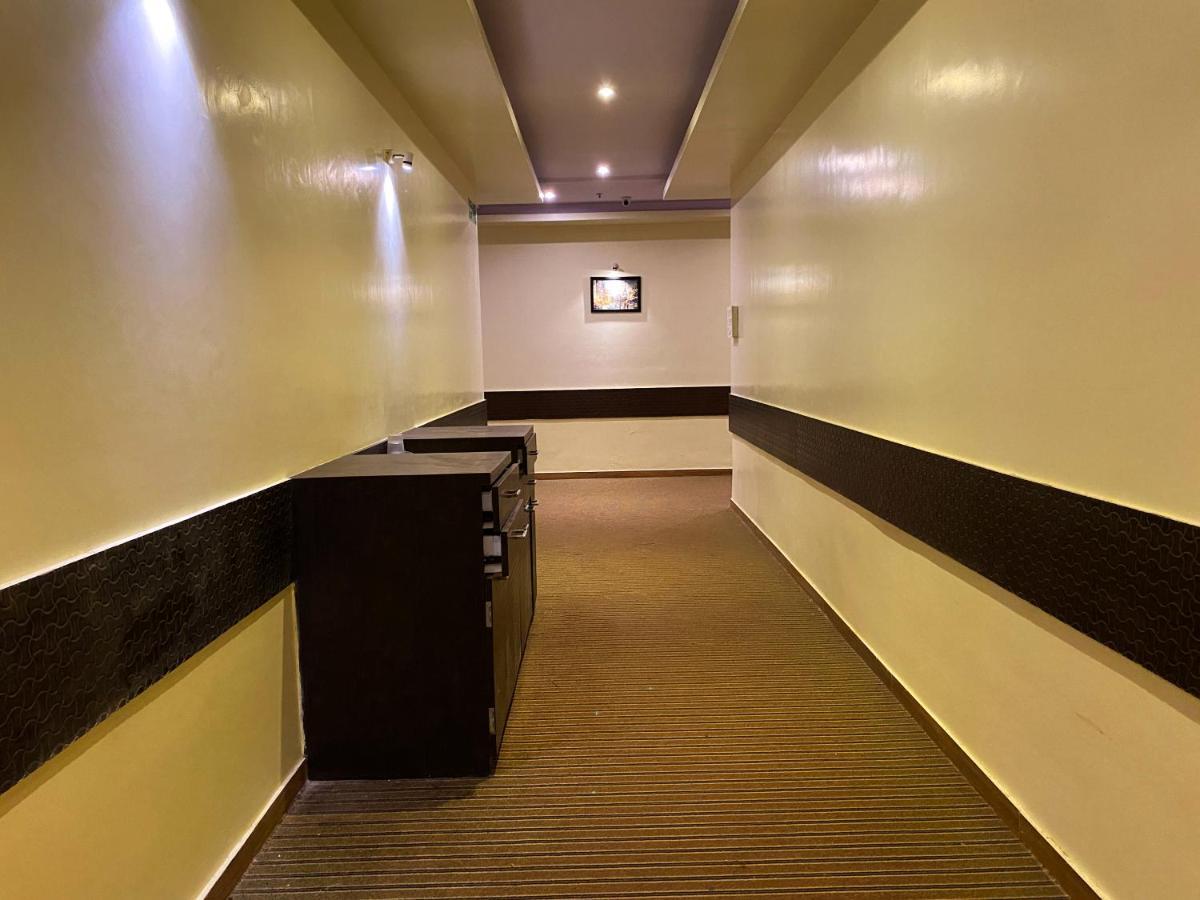 Hotel Pearl'S Bkc Inn- Near Trade Centre, Visa Consulate Bombaim Exterior foto