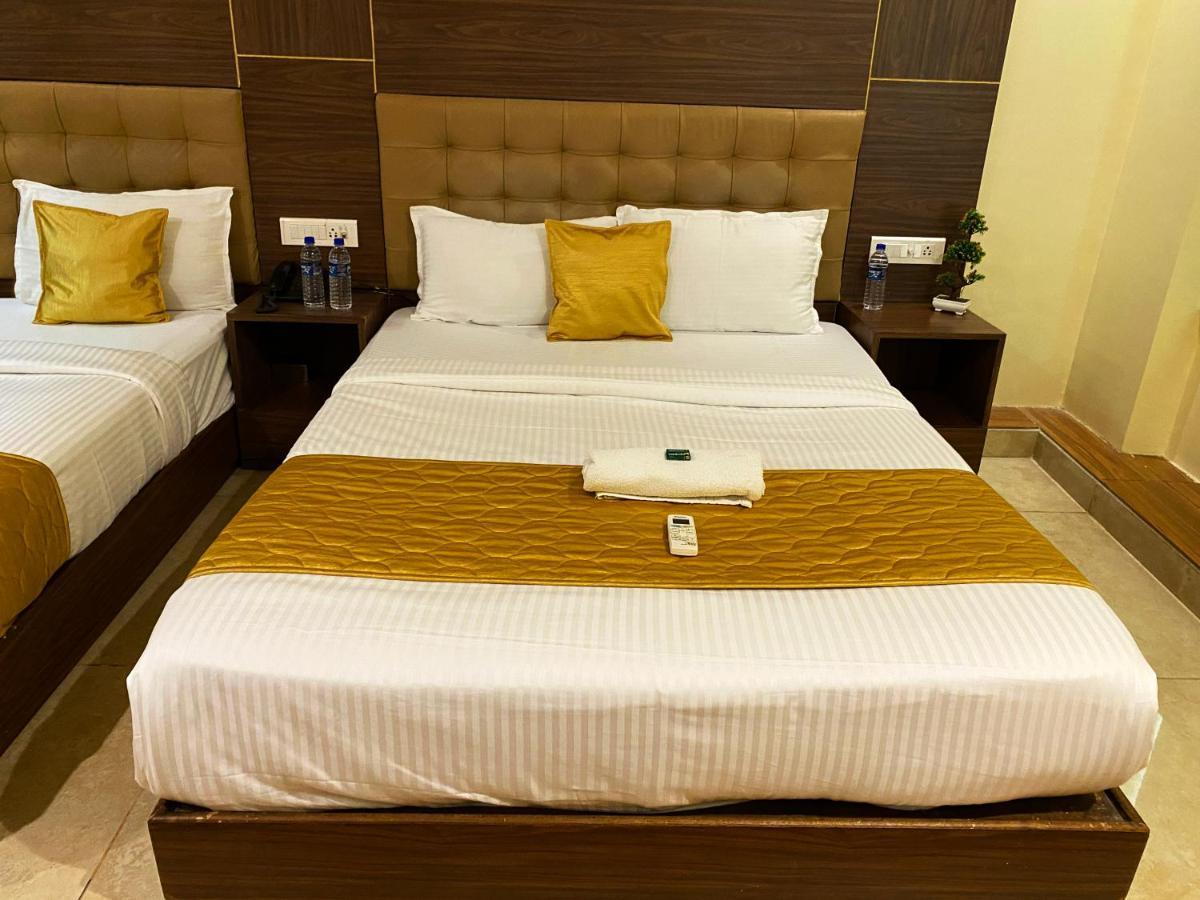 Hotel Pearl'S Bkc Inn- Near Trade Centre, Visa Consulate Bombaim Exterior foto