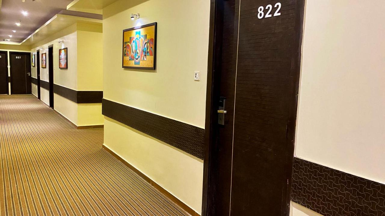 Hotel Pearl'S Bkc Inn- Near Trade Centre, Visa Consulate Bombaim Exterior foto